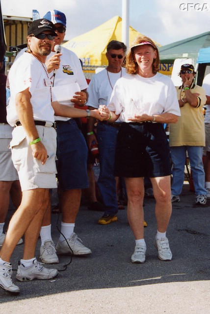 032.Sherry Kessel accepting her and Don's C1 trophy.JPG