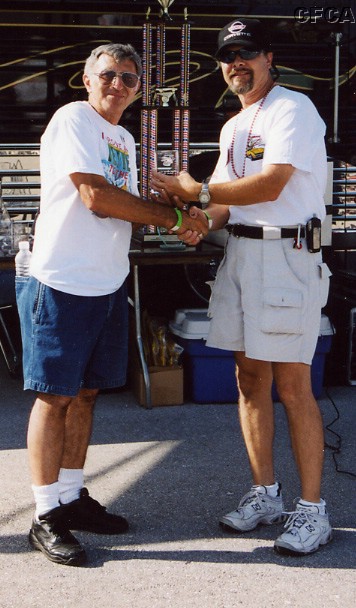039.Mike Casstello accepting his C3 trophy.JPG