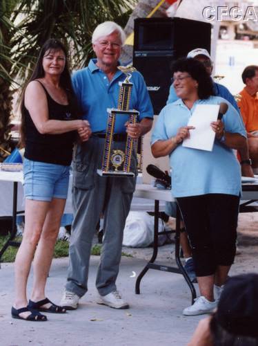 074.Barbara accepting her and Ken's C4 award.JPG