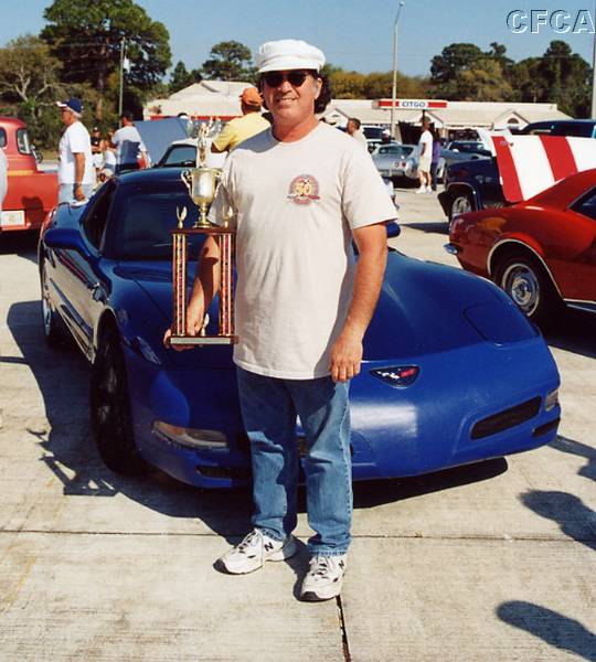 041.Kerry with his GM trophy.JPG