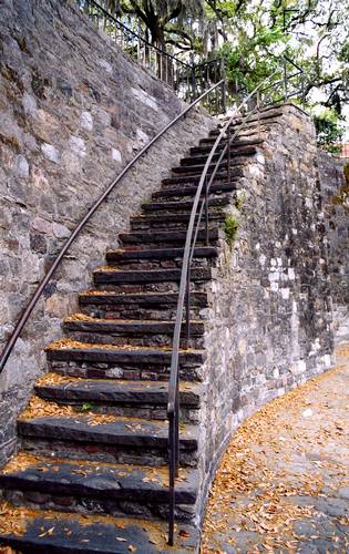 078.One of Savannah's many Bay Street stairs to the waterfront.JPG