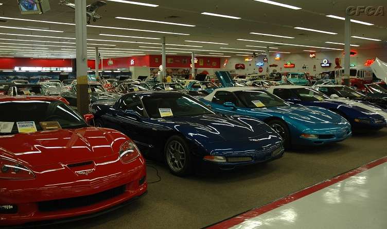 17 Small Vettes inside Museum DSC_0030.jpg