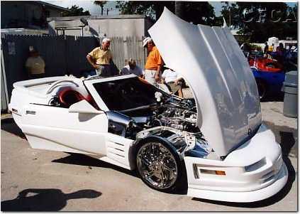 069.Dave McLellan checks out one of his C4's on steroids.jpg