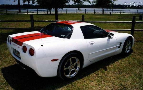 013.Tom's recently rebuilt and now better than new '99 makes its debut.jpg