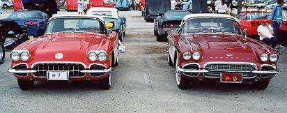 022.Mark's '59 was in good company in the 'Specialty Vettes' area with this Honduras Maroon '61.JPG