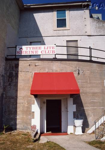 068.Although it didn't look too inviting from the outside . . .JPG