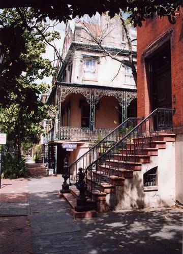 093.Shades of New Orleans.JPG