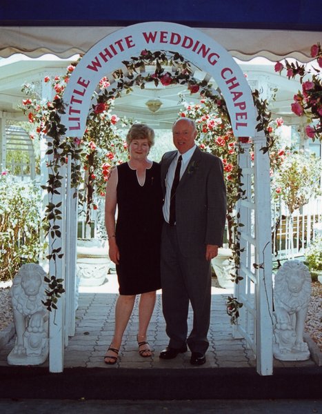 052.The Canadians, Nancy and David.JPG