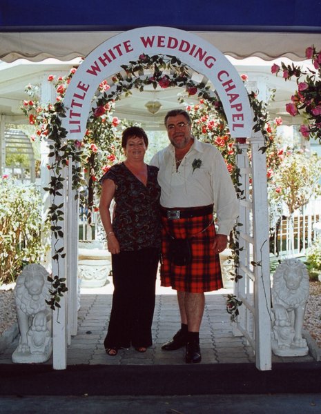 053.The, oh so quiet Scots, Sally and John.JPG