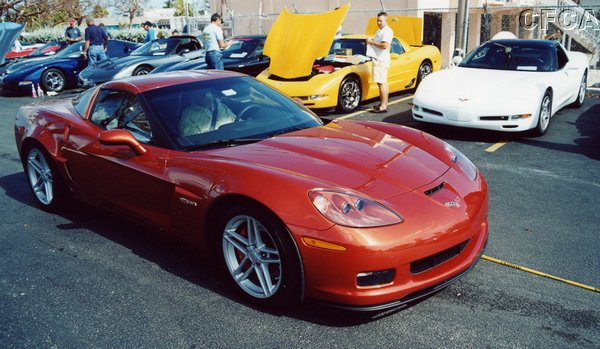 026.Here's something you won't see every day---a Daytona Sunset Orange C6 Z06.JPG