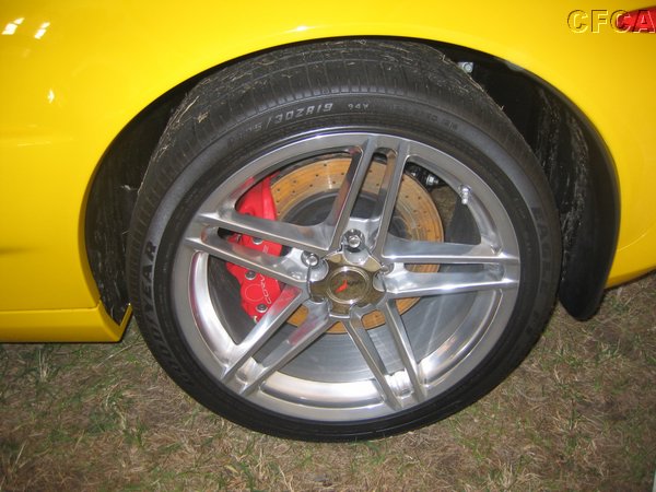 Rear wheels are HUGE!.JPG