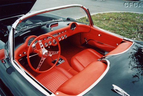 010.The '57's gorgeous interior.JPG