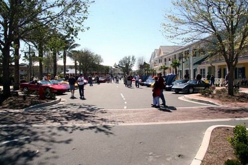 010.Corvettes everywhere.jpg